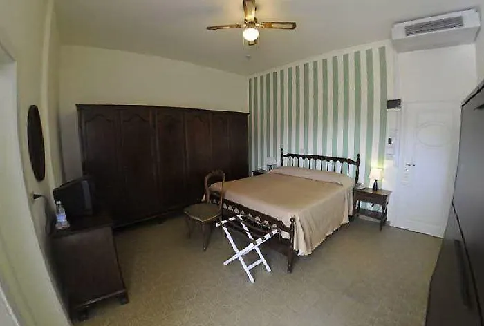 Szálloda Hidalgo 3*